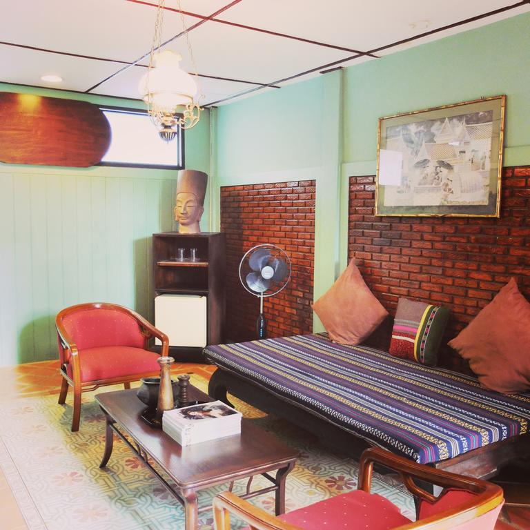 Hotel Siri Lampang Esterno foto