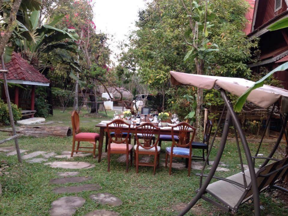 Hotel Siri Lampang Esterno foto